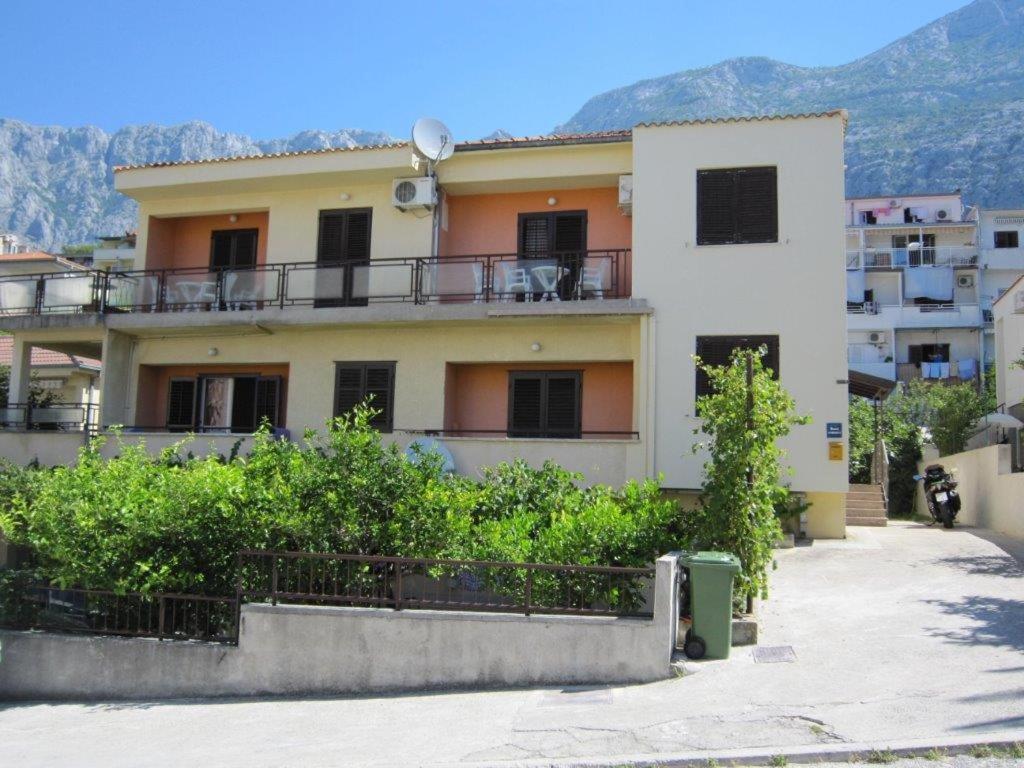 Apartments Mihic Makarska Buitenkant foto