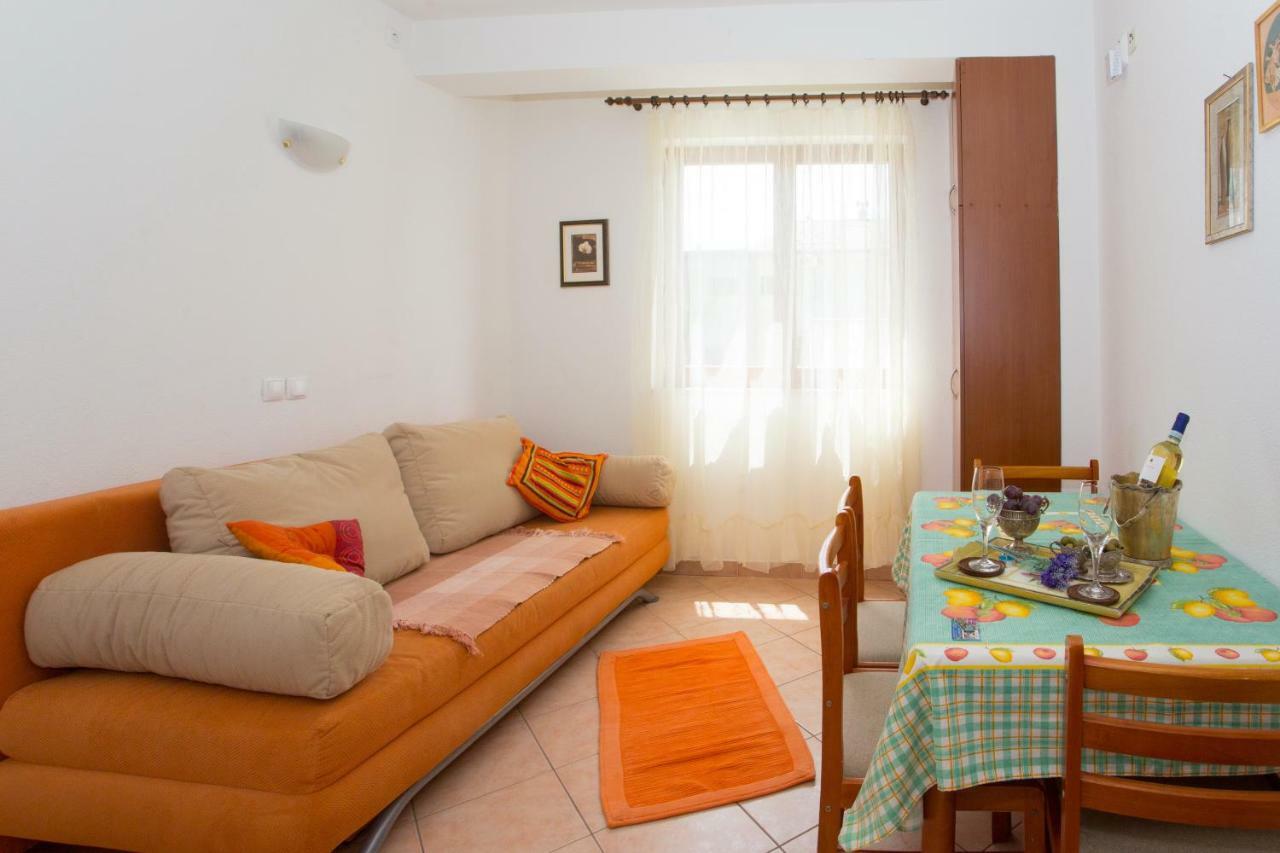 Apartments Mihic Makarska Buitenkant foto