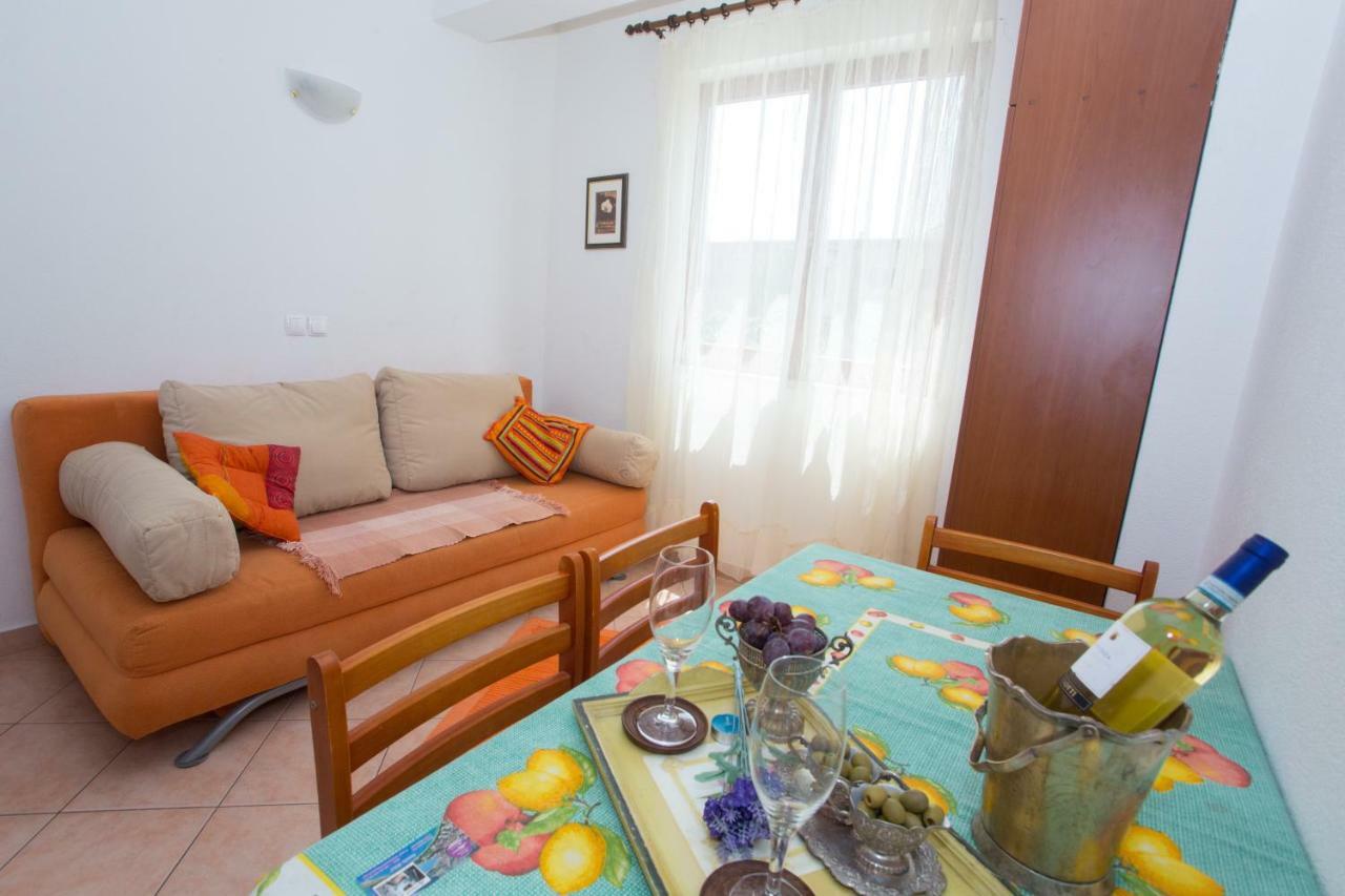Apartments Mihic Makarska Buitenkant foto