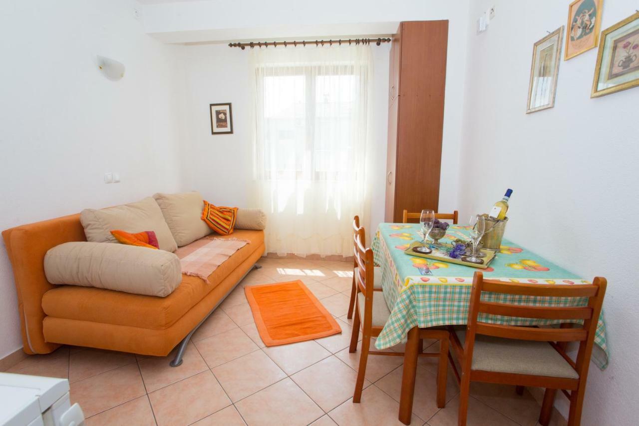 Apartments Mihic Makarska Buitenkant foto