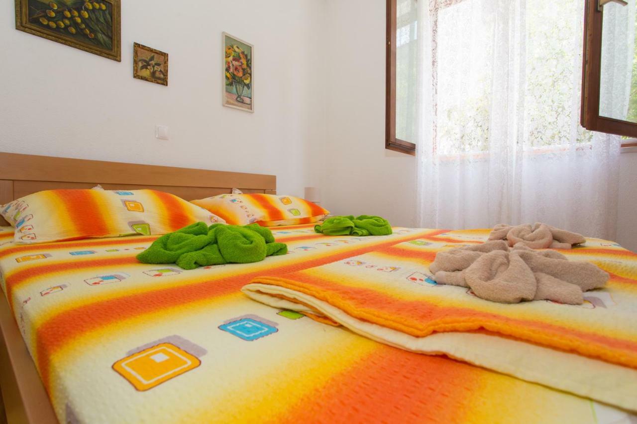 Apartments Mihic Makarska Buitenkant foto